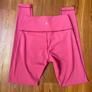 Lulu Lemon Wunder Train Leggings!